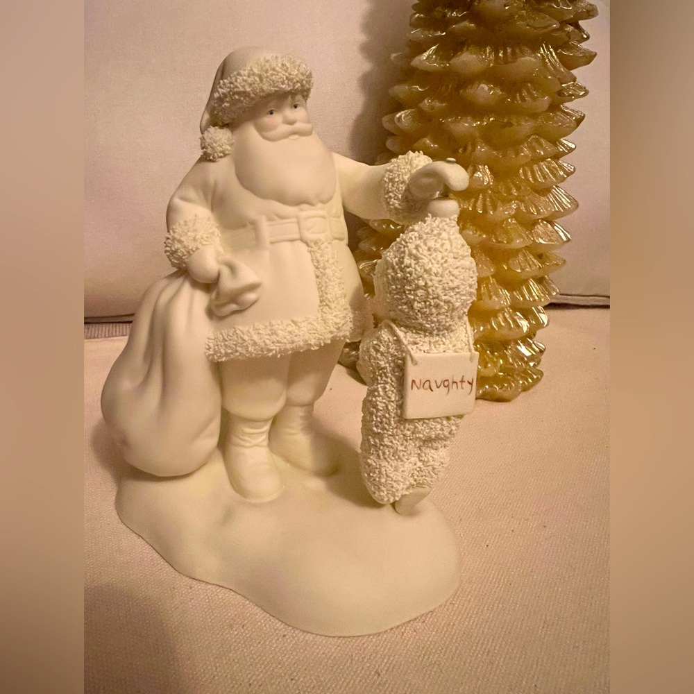Dept 56 Snowbabies "He's Checking His List” - Picture 3 of 6